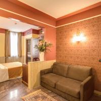 Трехместный (Трехместный номер) отеля Aurelius Art Gallery Hotel, Рим