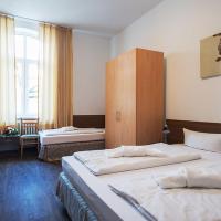 Четырехместный (Семейный номер) отеля Queens Park Hotel, Берлин