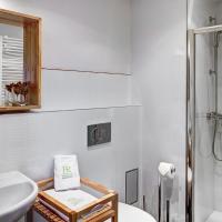 Апартаменты (Двухуровневый лофт «К. Чапек» с террасой на крыше) апарт-отеля 4 Arts Suites, Прага