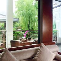 Двухместный (Представительский двухместный номер с 1 кроватью и видом на сад) отеля Tonino Lamborghini Hotel Suzhou, Сучжоу