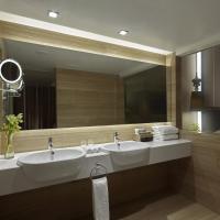 Двухместный (Угловой номер "Премиум") отеля The Landmark Bangkok, Бангкок