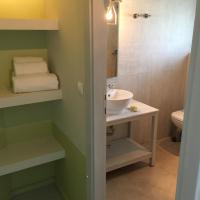 Двухместный (Улучшенный двухместный номер с 1 кроватью) курортного отеля Ekies All Senses Resort, Вурвуру