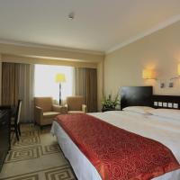 Двухместный (Mainland Chinse Citizens - Special Offer-Deluxe Double or Twin Room) отеля Beijing Continental Grand Hotel, Пекин