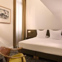 Двухместный (Двухместный номер Делюкс с 1 кроватью) отеля Hotel Marignan Champs-Elysées, Париж