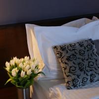 Двухместный (Стандартный двухместный номер с 1 кроватью) отеля Hotel Unique Bucharest, Бухарест