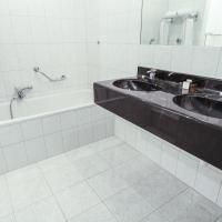 Трехместный (Трехместный номер) отеля Grand Hotel Amstelveen, Амстердам