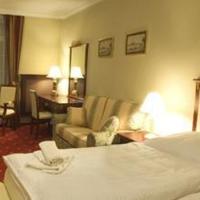 Трехместный (Роскошный трехместный номер) отеля Luxury Garni Hotel Brix, Братислава