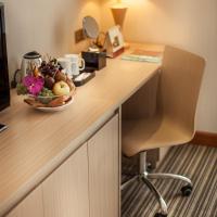 Двухместный (Улучшенный двухместный номер с 1 кроватью или 2 отдельными кроватями) отеля Super Hotel Candle, Ханой