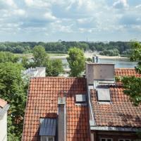 Апартаменты (Улучшенные апартаменты, вид на реку — 2/4 Krzywe Koło Street) апартаментов Ego Apartments, Варшава