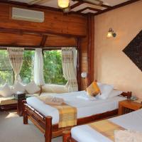 Двухместный (Номер Делюкс с кроватью размера «king-size») отеля Phu Pha Nam Resort, Лей