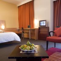 Сьюит (Полулюкс с видом на горы) отеля Ibis Marrakech Palmeraie, Марракеш