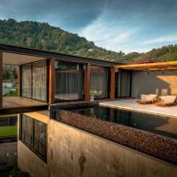 Вилла (Вилла с 3 спальнями и собственным бассейном) курортного отеля The Naka Phuket, Пхукет
