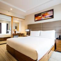 Двухместный (Premier Room - 15% Discount on Food) отеля Oakwood Residence Kapil Hyderabad, Хайдарабад