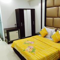 Двухместный (Двухместный номер Делюкс с 1 кроватью) отеля OYO 524 Hotel Sun International, Нью-Дели