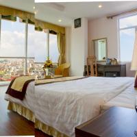 Сьюит (Люкс) отеля Van Mieu 2 Hotel, Ханой