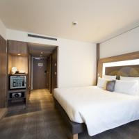 Двухместный (Улучшенный двухместный номер с 1 кроватью) отеля Novotel München City Arnulfpark, Мюнхен