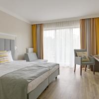 Двухместный (Двухместный номер с двуспальной кроватью и дополнительной кроватью) отеля Hotel Trzy Wyspy, Свиноуйсьце