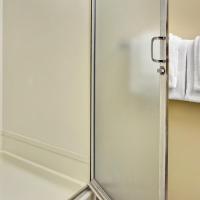 Четырехместный (Номер с 2 кроватями размера «queen-size» – Для некурящих) мотеля Travelodge by Wyndham Presidio San Francisco, Сан-Франциско