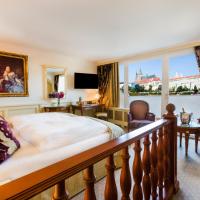 Сьюит (Президентский люкс) отеля Luxury Family Hotel Royal Palace, Прага