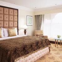 Сьюит (Deluxe Suite 1 Bedroom Lake View King Bed) отеля Taj Krishna, Хайдарабад