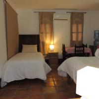 Трехместный (Стандартный трехместный номер) отеля Bed & Breakfast Casaejido, Плая-дель-Кармен