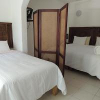Трехместный (Улучшенный трехместный номер) отеля Bed & Breakfast Casaejido, Плая-дель-Кармен