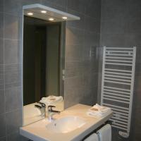 Двухместный (Двухместный номер с 2 отдельными кроватями) отеля Hôtel Bonaparte, Руан