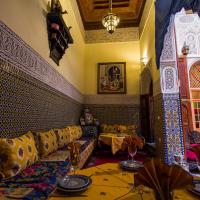 Сьюит (Полулюкс Делюкс) отеля Riad Ibn Khaldoun, Фес