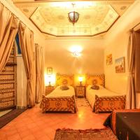 Трехместный (Трехместный номер «Желтый») отеля Riad Puchka, Марракеш