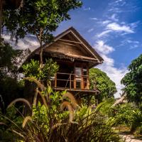 Номер (Просторное бунгало Breezy с видом на море) курортного отеля Castaway Resort Koh Lipe, Ко-Липе