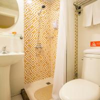 Двухместный (Mainland Chinese Citizen only - Double Room) отеля Home Inn Changchun Economy Development Zone, Чанчунь