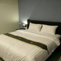 Двухместный (Стандартный двухместный номер с 1 кроватью) отеля One Fu Hotel, Сурин