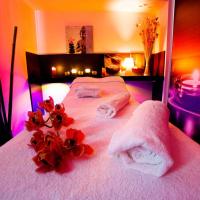 Двухместный (Улучшенный двухместный номер c 1 кроватью - Спа-пакет на 2 часа) отеля Best Western Hôtel les Dômes - Saleilles, Перпиньян