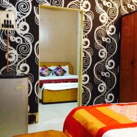 Сьюит (Суперлюкс с кроватью размера «queen-size») хостела Bengal Guesthouse, Калькутта