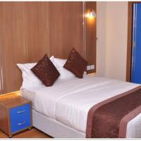 Двухместный (Special Offer - Budget Room - Egyptians Only) отеля Tolip Inn Maadi, Каир