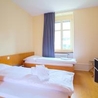 Двухместный (Standard Twin Room (self-check-in)) отеля easyHotel Basel, Базель