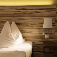 Четырехместный (Четырехместный номер) отеля Dollinger, Инсбрук