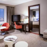 Сьюит (Полулюкс с кроватью размера "king-size") отеля Sofitel Warsaw Victoria, Варшава