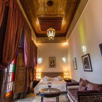 Сьюит (Королевский люкс) отеля Riad Les Remparts De Fès, Фес