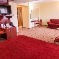 Двухместный (Представительский номер, бесплатное посещение оздоровительного центра) отеля Hotel Caro Golf, Бухарест