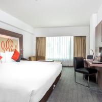 Двухместный (Номер Делюкс с кроватью размера «king-size») отеля Novotel Bangkok Fenix Silom, Бангкок