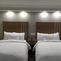 Семейный (Номер «Премиум» с 2 двуспальными кроватями) мотеля Greenwich Inn, Сан-Франциско