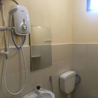 Семейный (Семейный двухместный номер с 1 кроватью) мотеля My Rainforest Chalet At Dhania, Лангкави