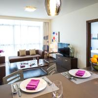 Апартаменты (Апартаменты с двуспальной и односпальной кроватями) отеля Novotel Abu Dhabi Gate, Абу-Даби