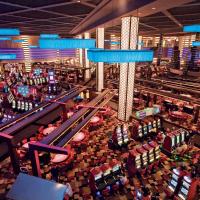 Семейный (Люкс «Ультра Панорама» с 2 спальнями) курортного отеля Planet Hollywood Resort & Casino, Лас-Вегас