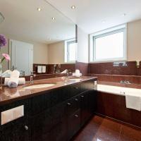 Апартаменты (Апартаменты в пентхаусе с 2 спальнями, террасой и видом на город) апарт-отеля Singerstrasse 21/25 Apartments, Вена