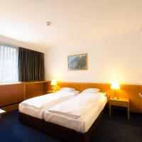 Сьюит (Люкс) отеля Hotel & Palais Strudlhof, Вена