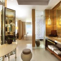 Сьюит (Люкс для новобрачных с мини-бассейном и доступом в клуб Millésime) виллы Suites & Villas at Sofitel Bali, Нуса Дуа