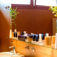 Сьюит (Пентхаус, предоставляется бесплатный доступ в оздоровительный центр) отеля Park Holiday Congress & Wellness, Прага