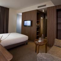 Двухместный (Улучшенный двухместный номер с 1 кроватью) отеля Hôtel Jules & Jim, Париж